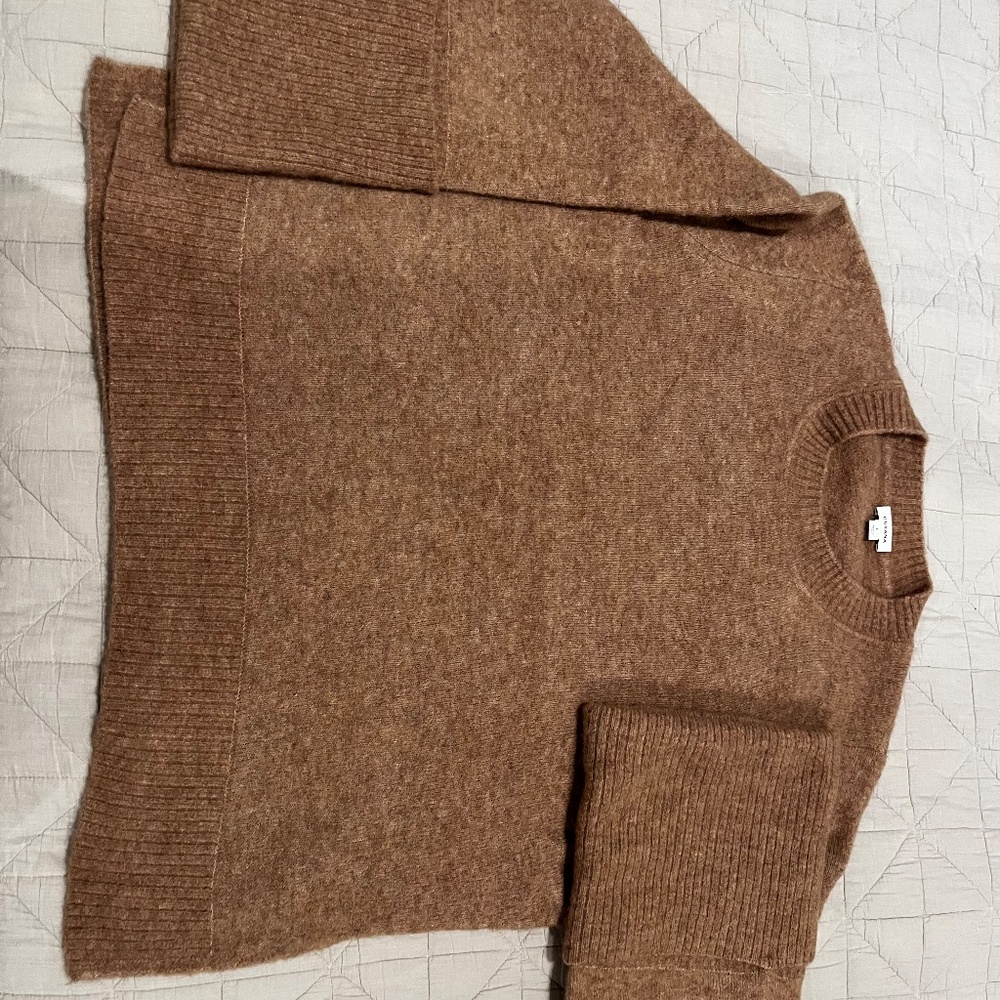 Cuyana Alpaca wool blend crewneck sweater - Picture 6 of 7